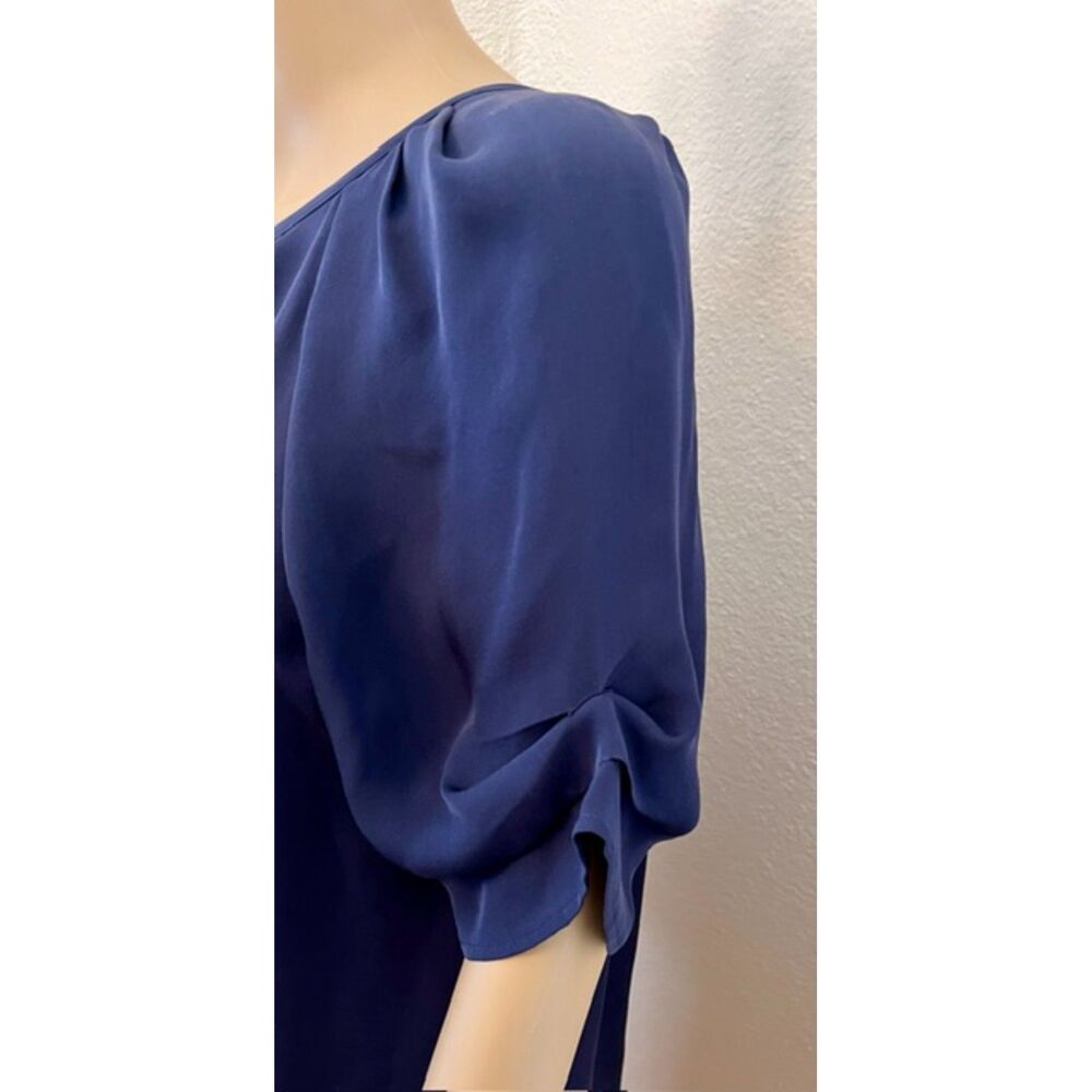 SZ L Joie BERKELEY Matte 100% Silk Hidden Placard Button Blouse in Yves Blue - Picture 5 of 8